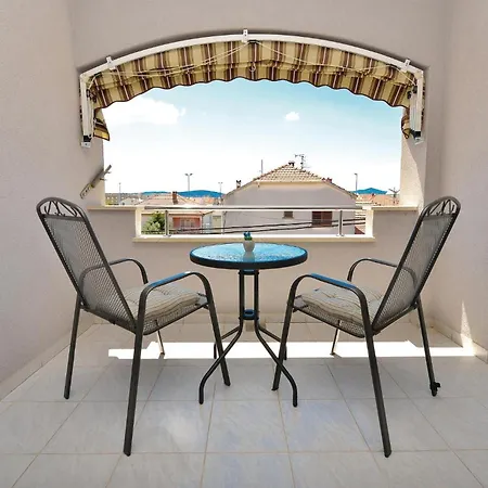 Two-bedroom In Apartament Zadar